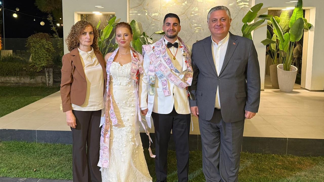 Yalova Baskan Gurel 11 Ciftin Nikahini Kiydi (11)