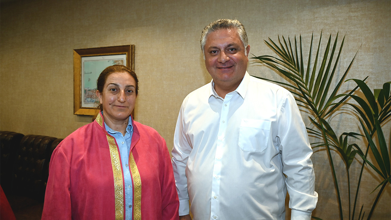 Yalova Belediye Baskan Yilin Ahisi Ziyaret (3)