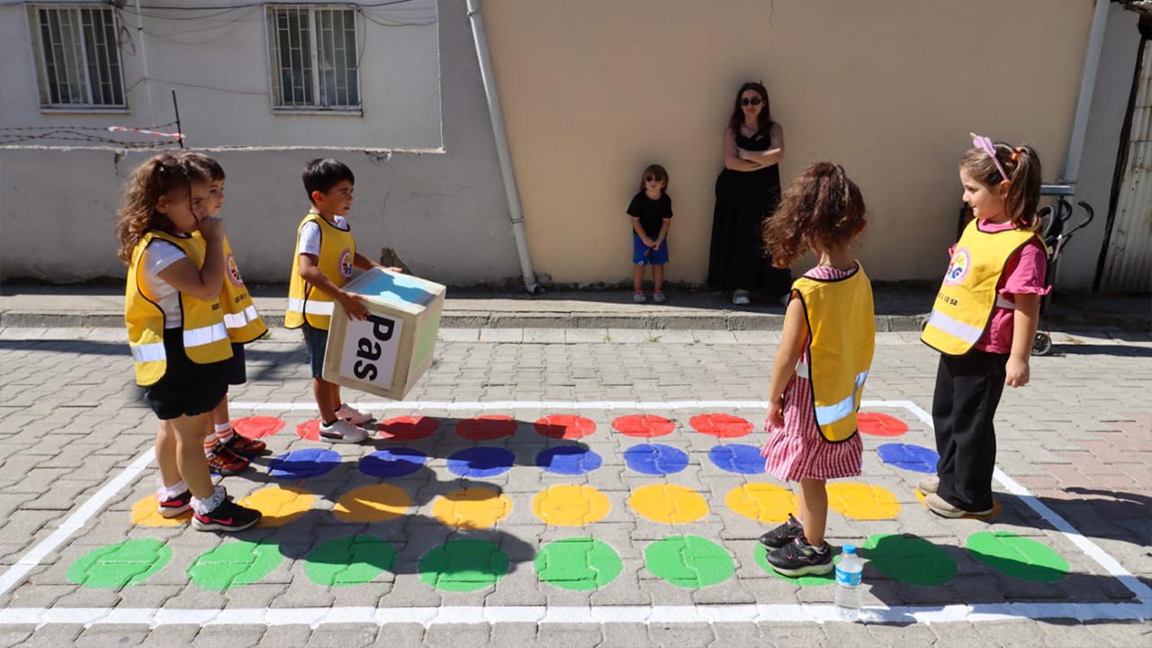 Yalova Belediye Cocuk Dostu Sokak Ilk Acilis (7)