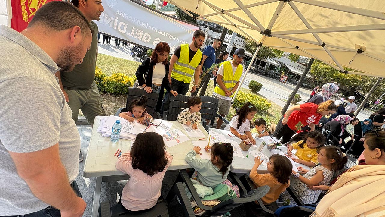 Yalova Belediye Itfaiye Hafta Etkinlik Minikler Teorik Pratik Egitim (8)