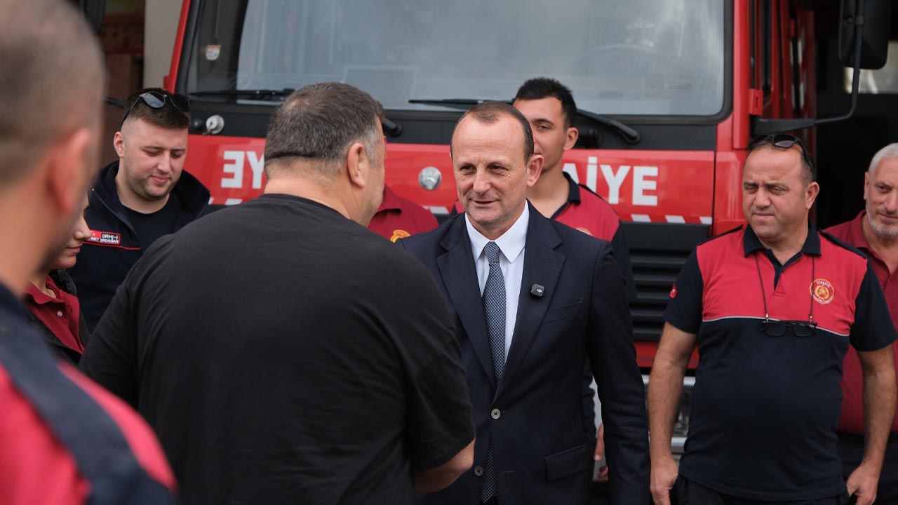 Yalova Ciftlikkoy Belediye Itfaiye Hafta Mudurluk Kutlama (1)