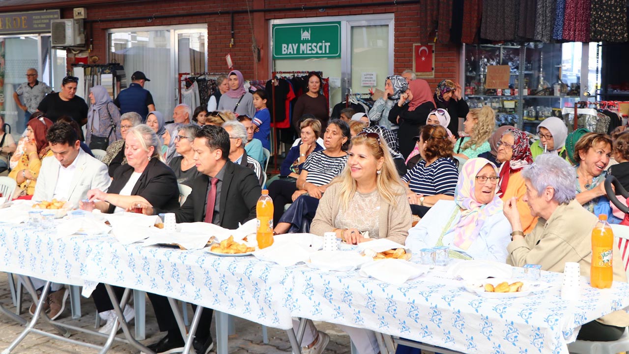 Yalova Ciftlikkoy Belediye Kadin El Emegi Pazar (3)