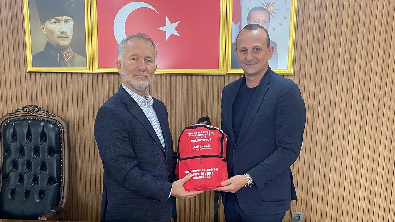 Yalova Ciftlikkoy Muftu Atandi Baskan Yeleden Ziyaret (1)