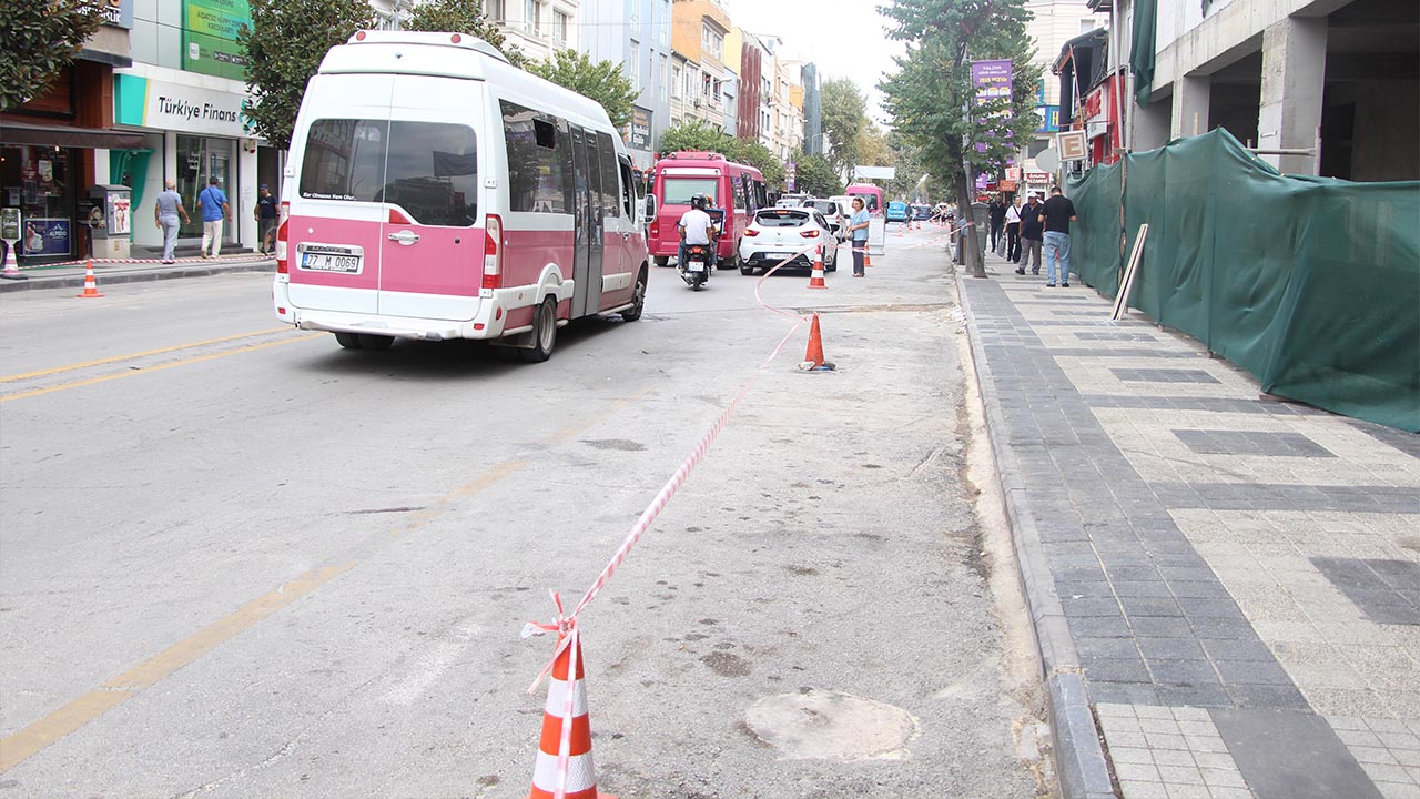 Yalova Cumhuriyet Cengiz Kocal Cadde Trafik Yasak Enaf Tepki (5)