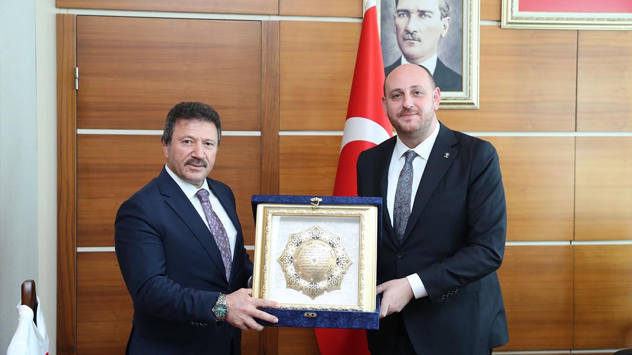 Yalova Esnaf Sanakatlar Odalar Birlik Baskan Ankara Cikarma Ak Parti Basi Usul Gercek Usul Vergi Maliyet Tepki (3)