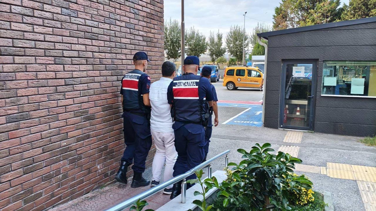Yalova Il Jandarma Komutanlik Feto Uye Operasyon Kocaeli Cezaevi Teslim (2)