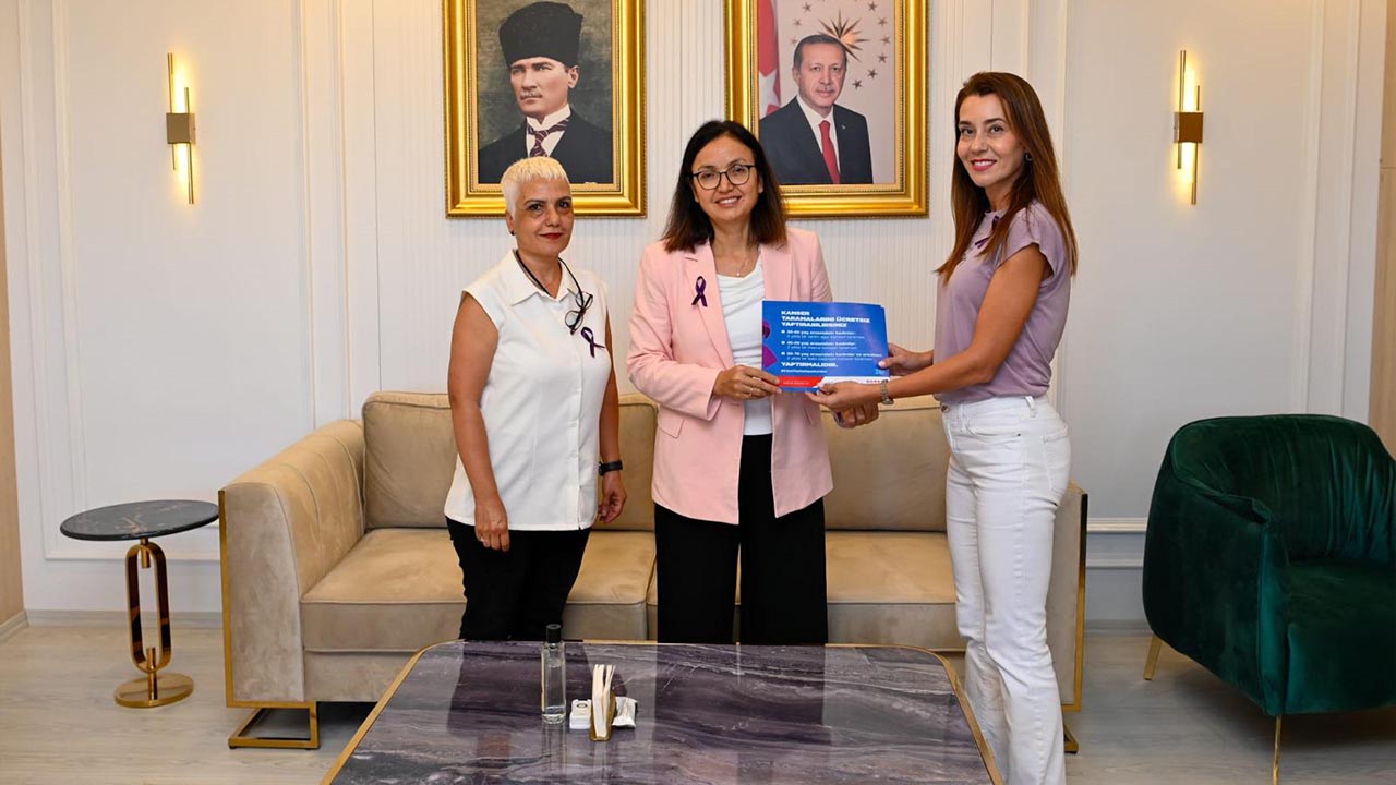 Yalova Il Saglik Mudurluk Kanser Erken Teshis Halk Sagligi Hafta Kurum Bilgilendirme (4)