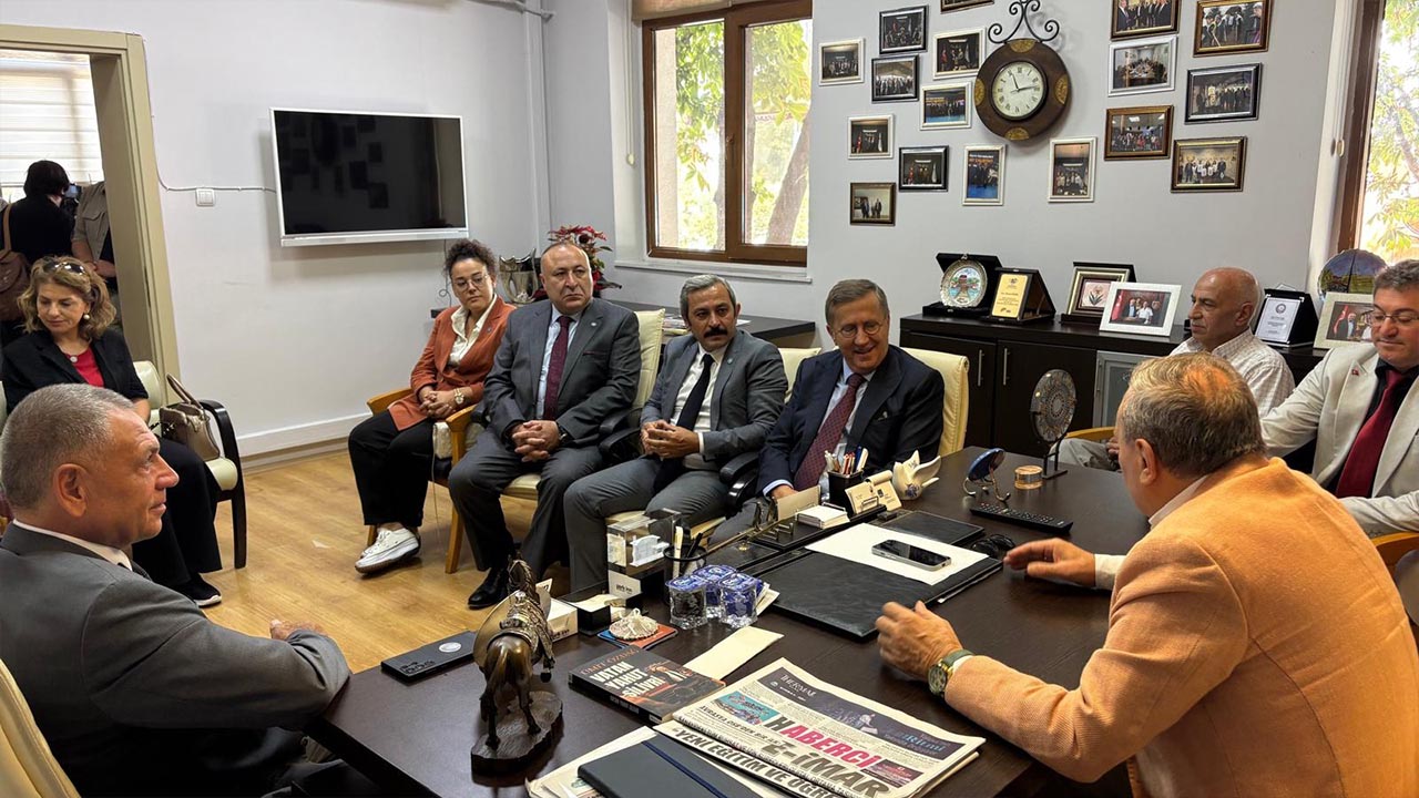Yalova Iyi Parti Kent Konseyi Ziyaret (1)