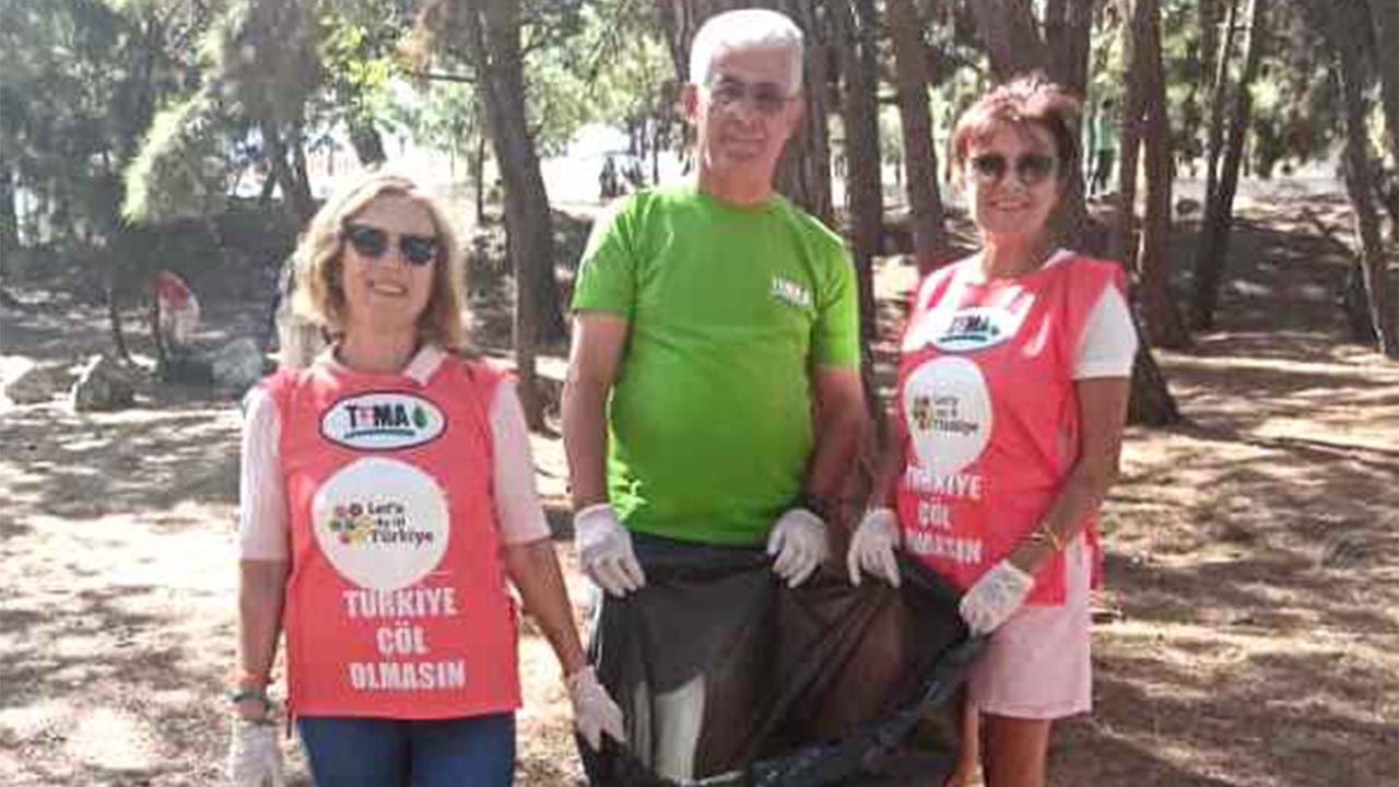 Yalova Tema, Yalova Beledi̇yesi̇ Ve Let’s Do İt Yalova İle Bi̇rli̇kte Çevre Temi̇zli̇ği̇ Yapti (1)