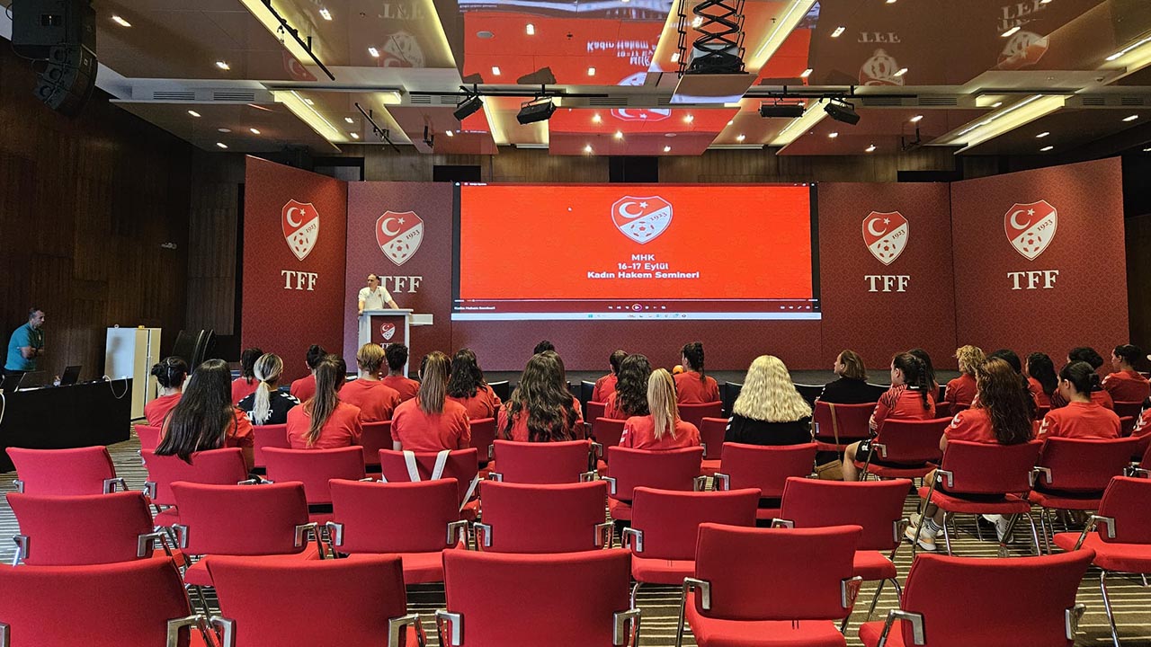 Yalova Tff Kadin Merkez Hakem Kurul Seminer (5)