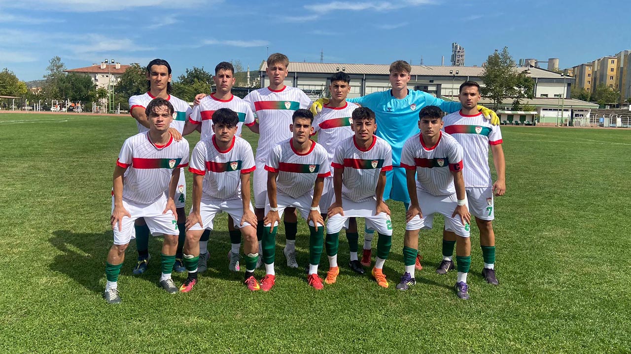 Yalova Turkiye U19 Gelisim Lig Fk Kestel Maglubiyet (1)