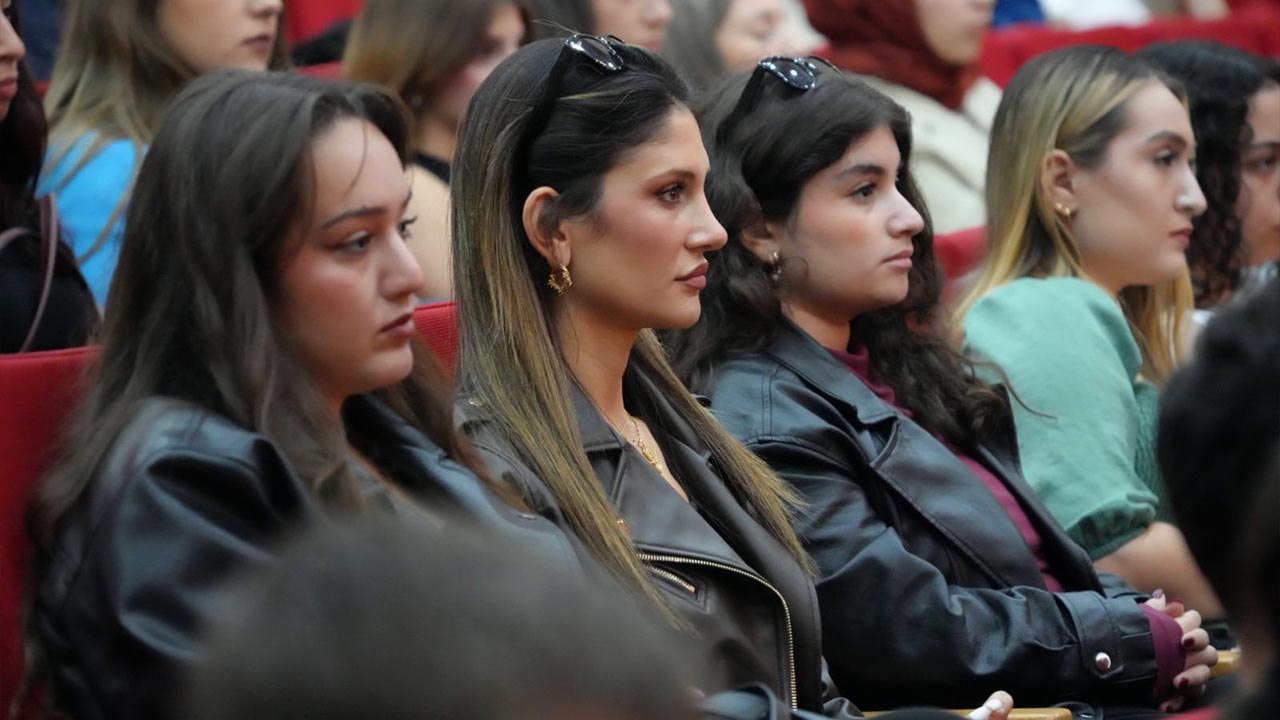 Yalova Üniversitesi’nde Oryantasyon Heyecanı Başladı (2)