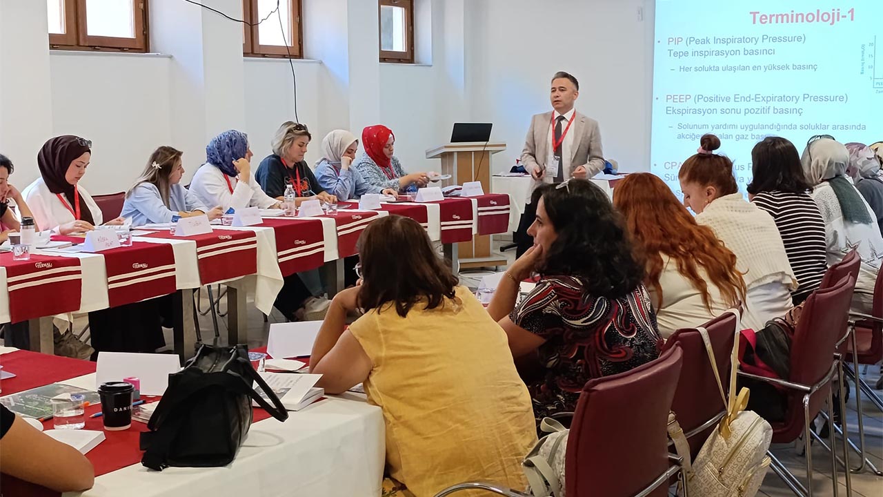 Yalova’da Yenidoğan Canlandırma Eğitimi Başladı (1)