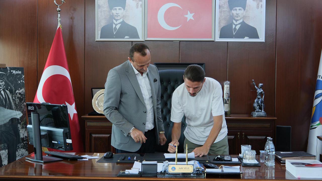 Çiftlikköy Belediyespor (4)