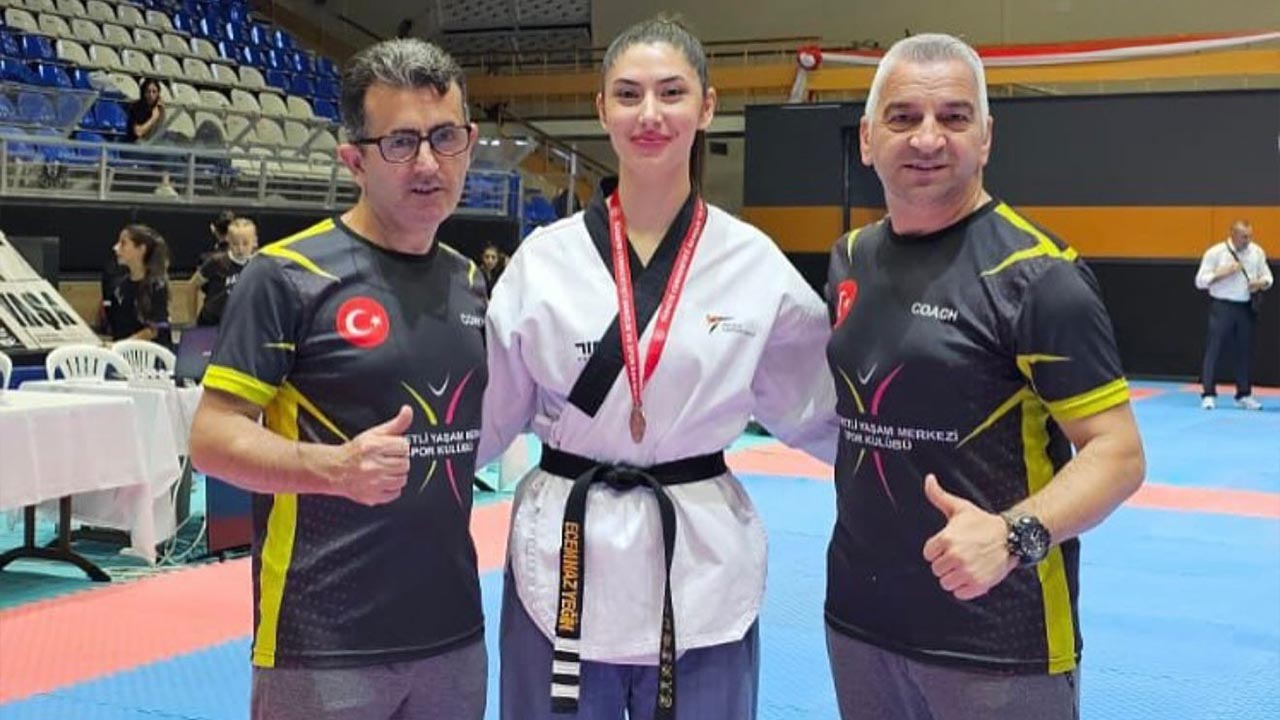 Yalova Üniversitesi Öğrencileri Başarıya Doymuyor (3)