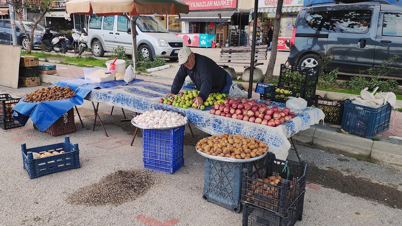 Esenköy Salı Pazarı’nda Kış Sezonu Açıldı (2)