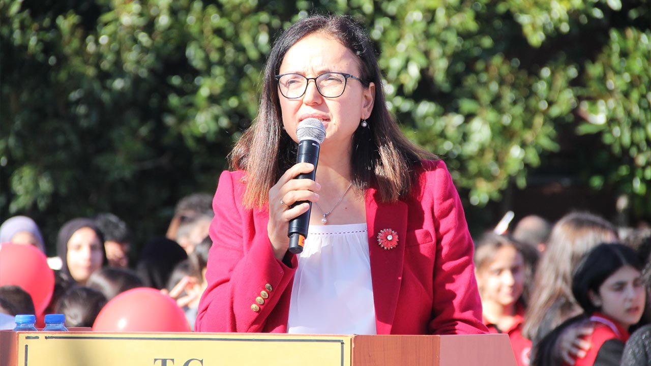 Çok Yaşa Cumhuriyet! (1)