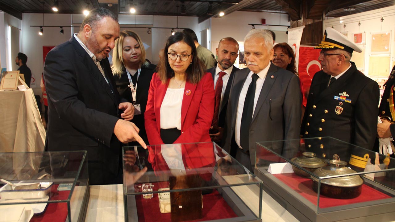 ‘İki Hilal Tek İstiklal’ Sergisi Törenle Açıldı (4)