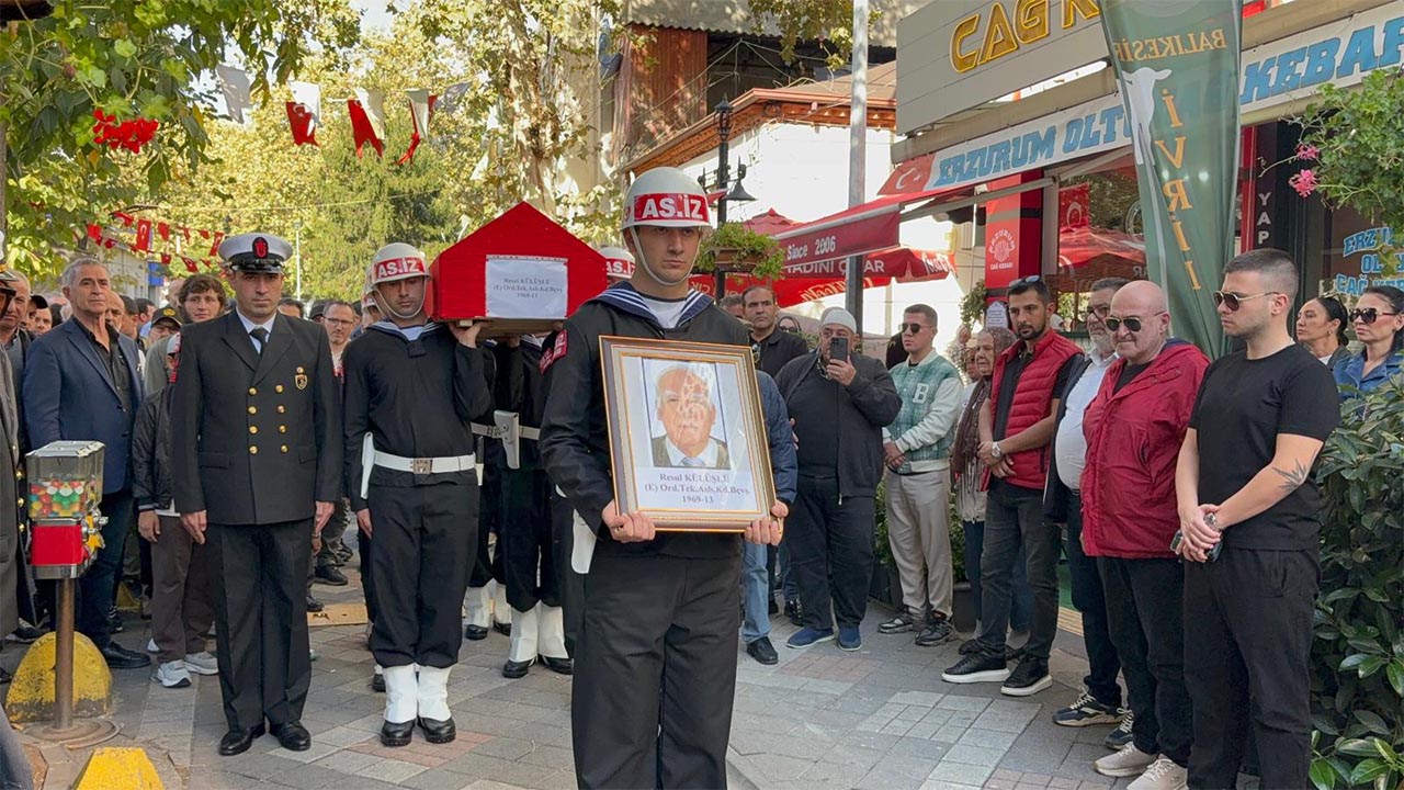 Yalova Kuluslu Aile Emekli Astsubay Vefat Cenaze Toren (1)