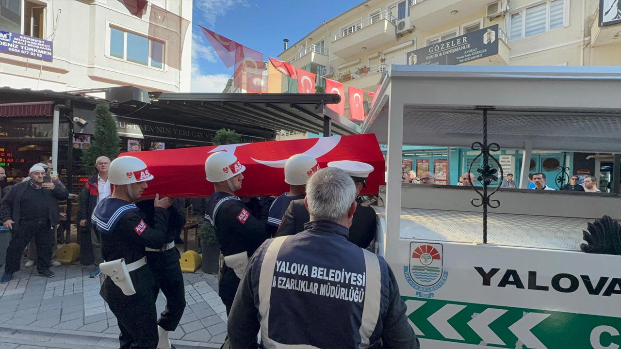Yalova Kuluslu Aile Emekli Astsubay Vefat Cenaze Toren (3)