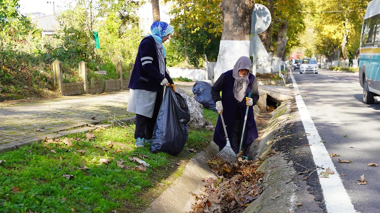 Termal Caddesi Sonbahara Hazırlanıyor (2)