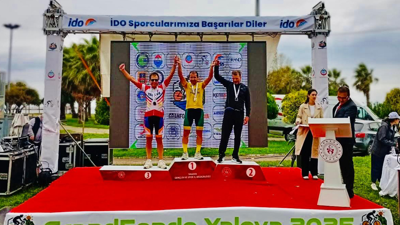 Yabi̇s Gran Fondo’da Kürsüyü Kaptı (1)