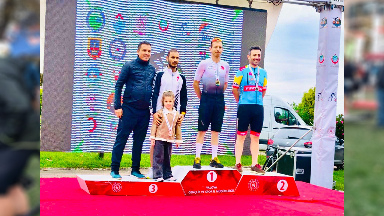 Yabi̇s Gran Fondo’da Kürsüyü Kaptı (2)