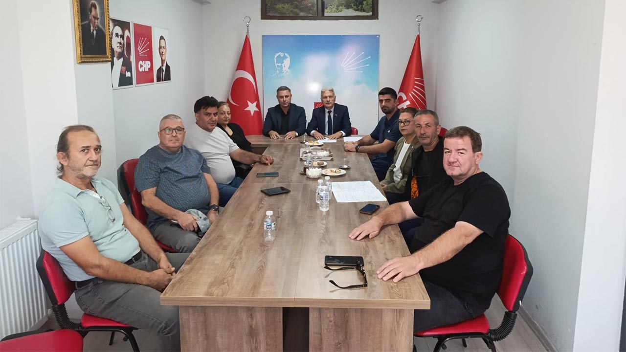 Yalova Altinova Ilce Baskanlik Kaytazdere Belediye Baskan Gorusme Tebrik (1)