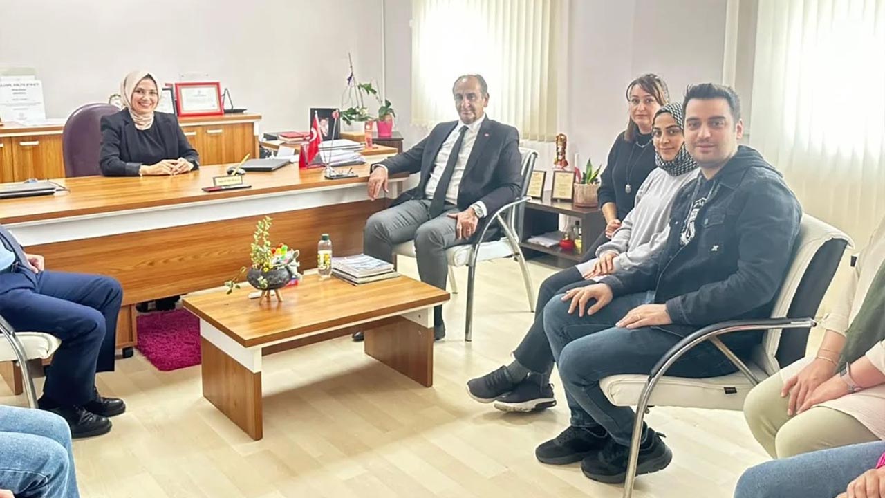 Yalova Altinova Milli Egitim Muduru Ziyaret Ogremenlerle Konustu (2)