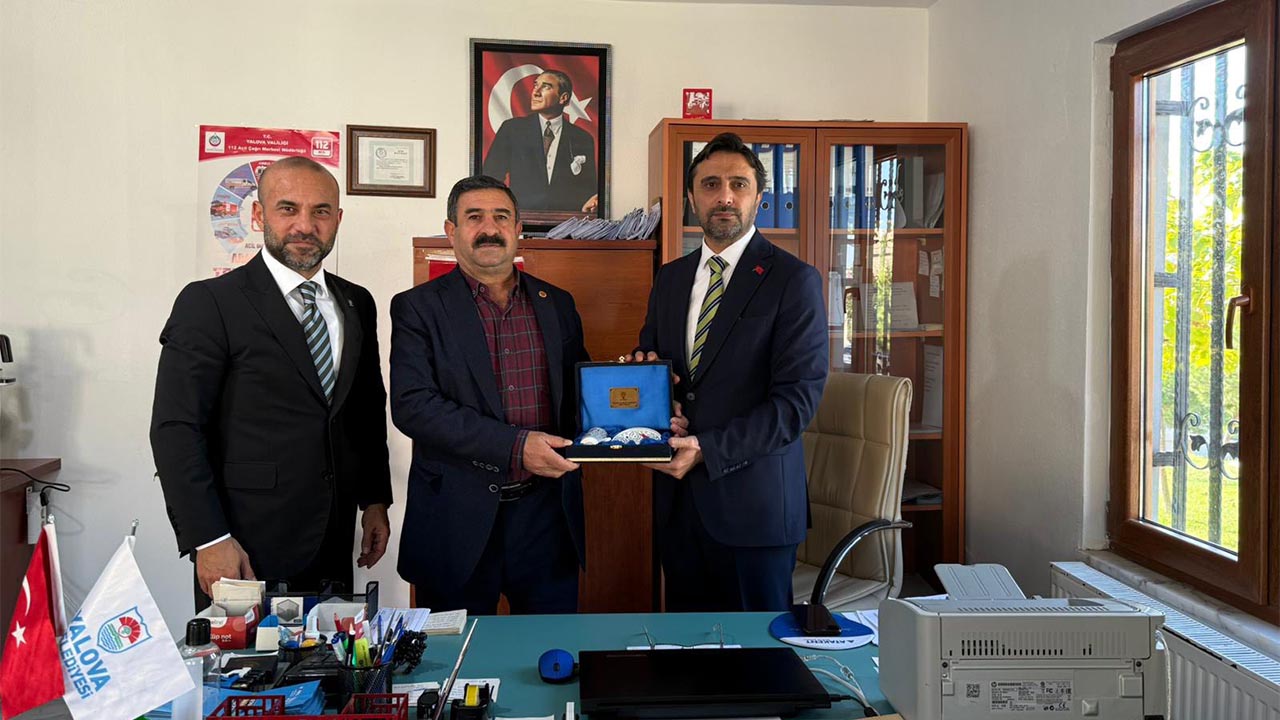 Yalova Baglarbasi Muhtarina Ak Partiden Ziyaret (1)