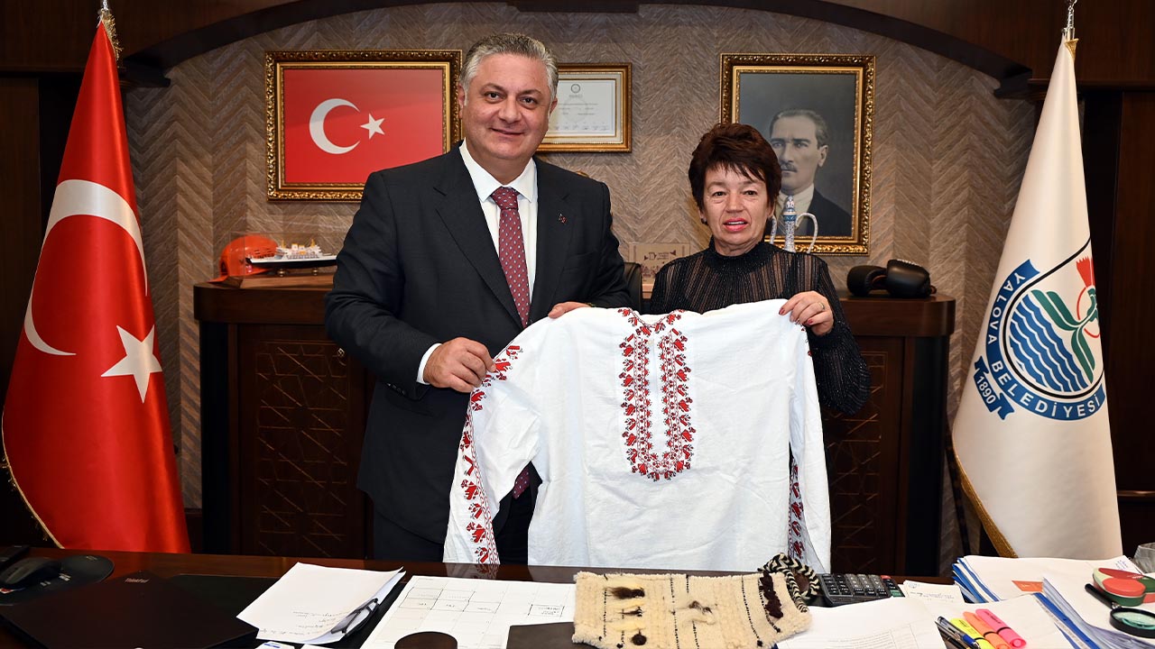 Yalova Belediye Baskan Bulgaristan Smolyan Kardes Sehir Heyet Gorusme (1)