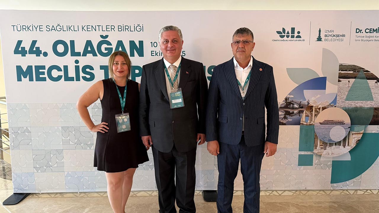 Yalova Belediye Baskan Saglikli Kentler Birligi Izmir Olagan Meclis Toplanti (2)