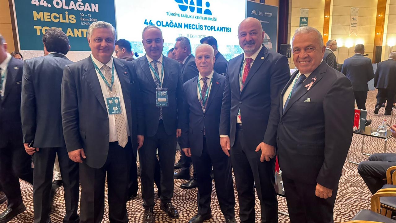 Yalova Belediye Baskan Saglikli Kentler Birligi Izmir Olagan Meclis Toplanti (3)