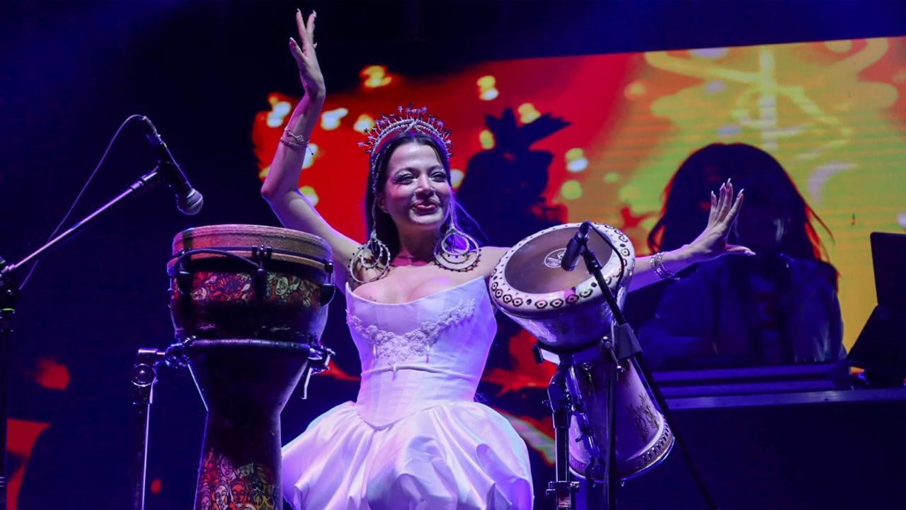 Yalova Belediye Valilik Cumhuriyet Bayram Kutlamalar Ceren Ozdemir (14)