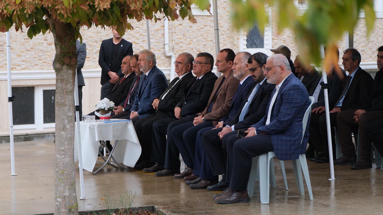 Yalova Ciftlikkoy Kelebekcayiri Aisa Kuran Kursu Acildi (3)