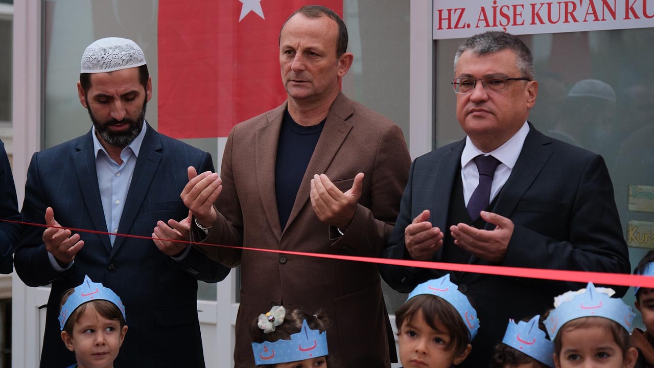 Yalova Ciftlikkoy Kelebekcayiri Aisa Kuran Kursu Acildi (5)