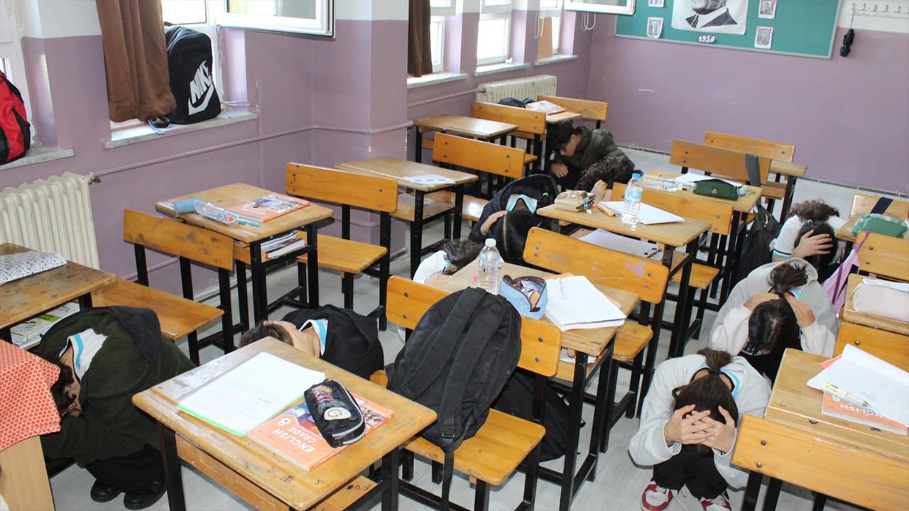 Yalova Cinarcik Afet Tatbikat Es Zamanli (3)