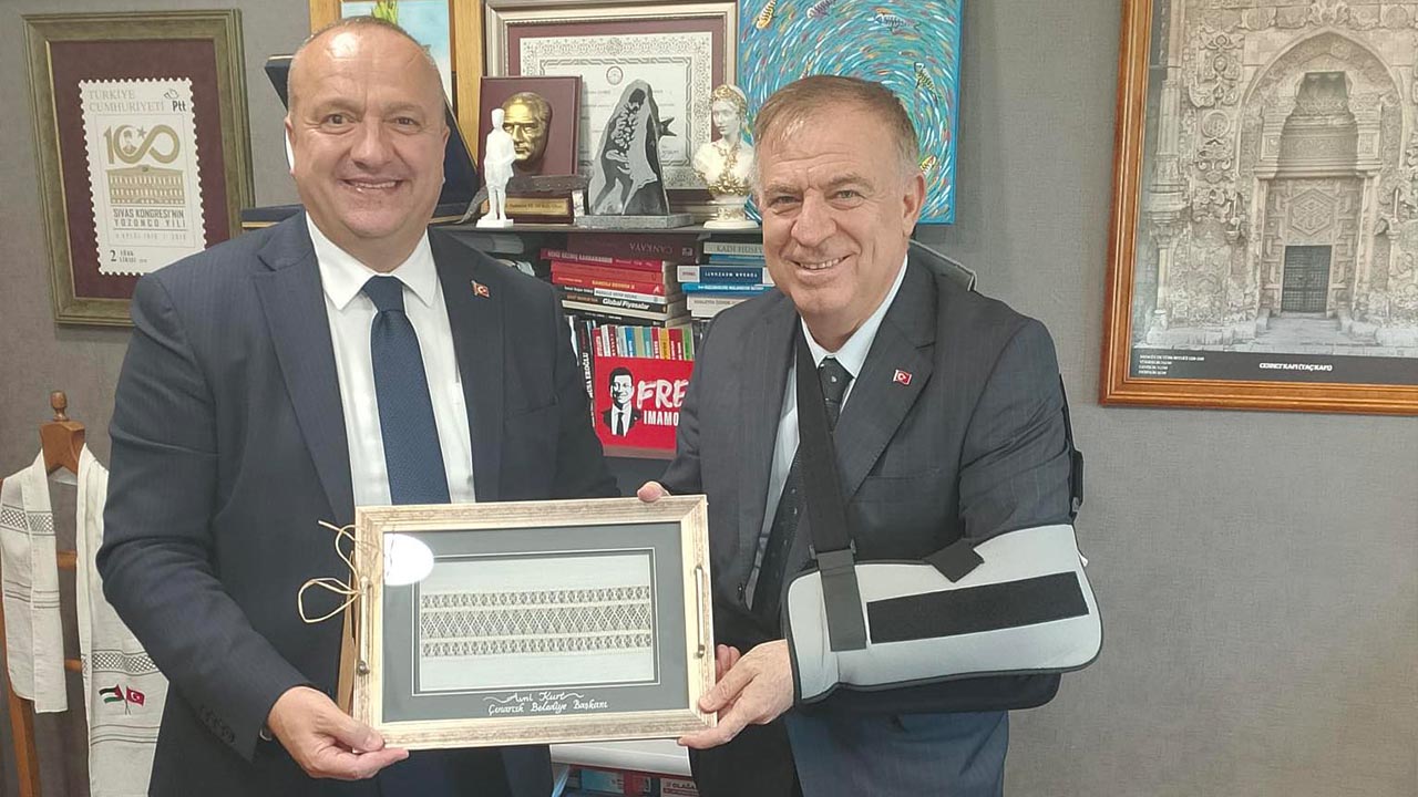 Yalova Cinarcik Belediye Baskan Vekil Chp Grup Toplantisi Katilim Yerel Yonetimler (3)