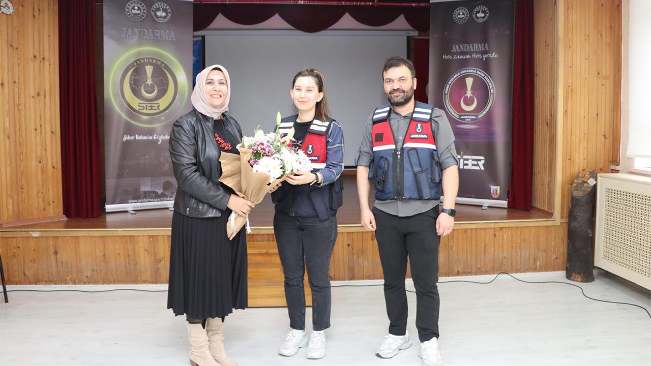 Yalova Cinarcik Siber Saldiri Seminer Okul (1)