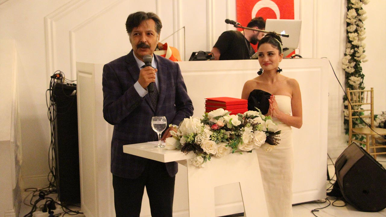 Yalova Cumhuriyet Balo Ogrenci (4)