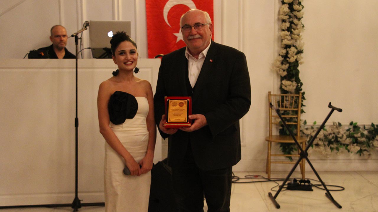 Yalova Cumhuriyet Balo Ogrenci (8)