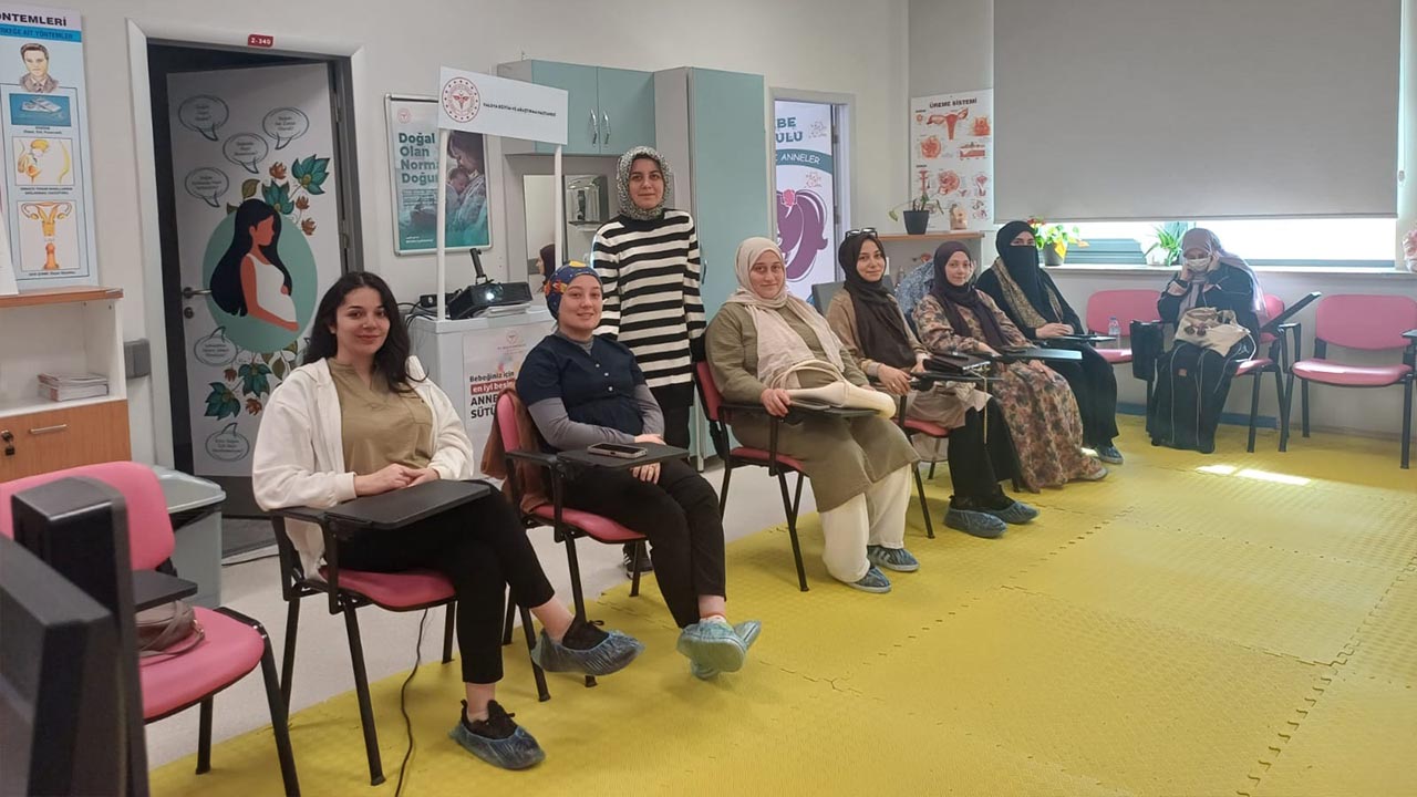 Yalova Egitim Arastirma Hastanesi Gebe Okul Egitim (3)