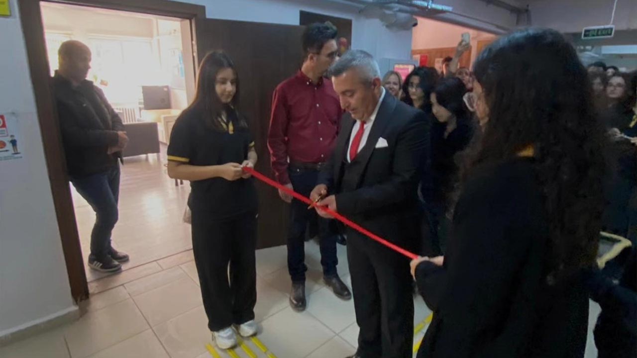 Yalova Guzel Sanatlar Lisesi Cumhuriyet Kutlama (2)