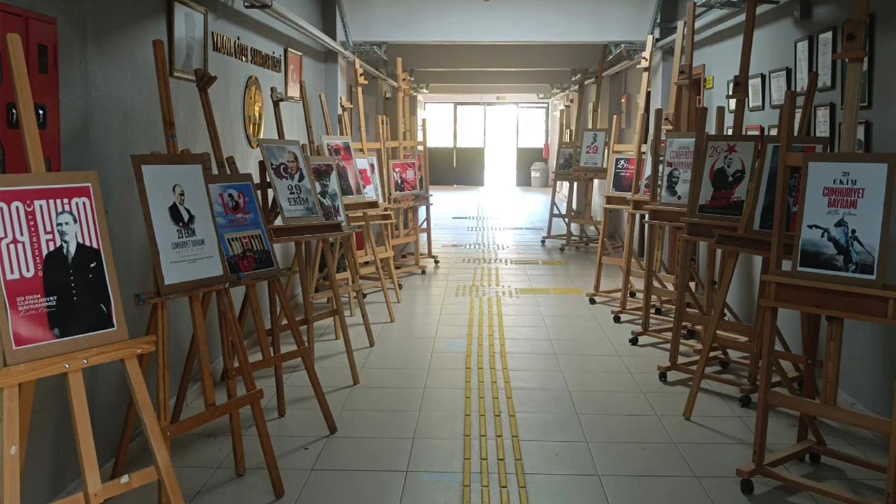 Yalova Guzel Sanatlar Lisesi Cumhuriyet Kutlama (3)