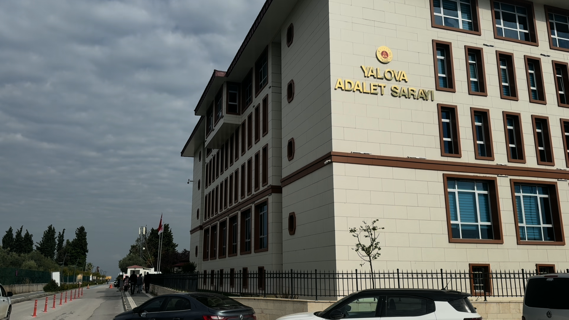 Yalova Il Goc Idare Mudur Calisanlar Oprasyon Gozalti (2)