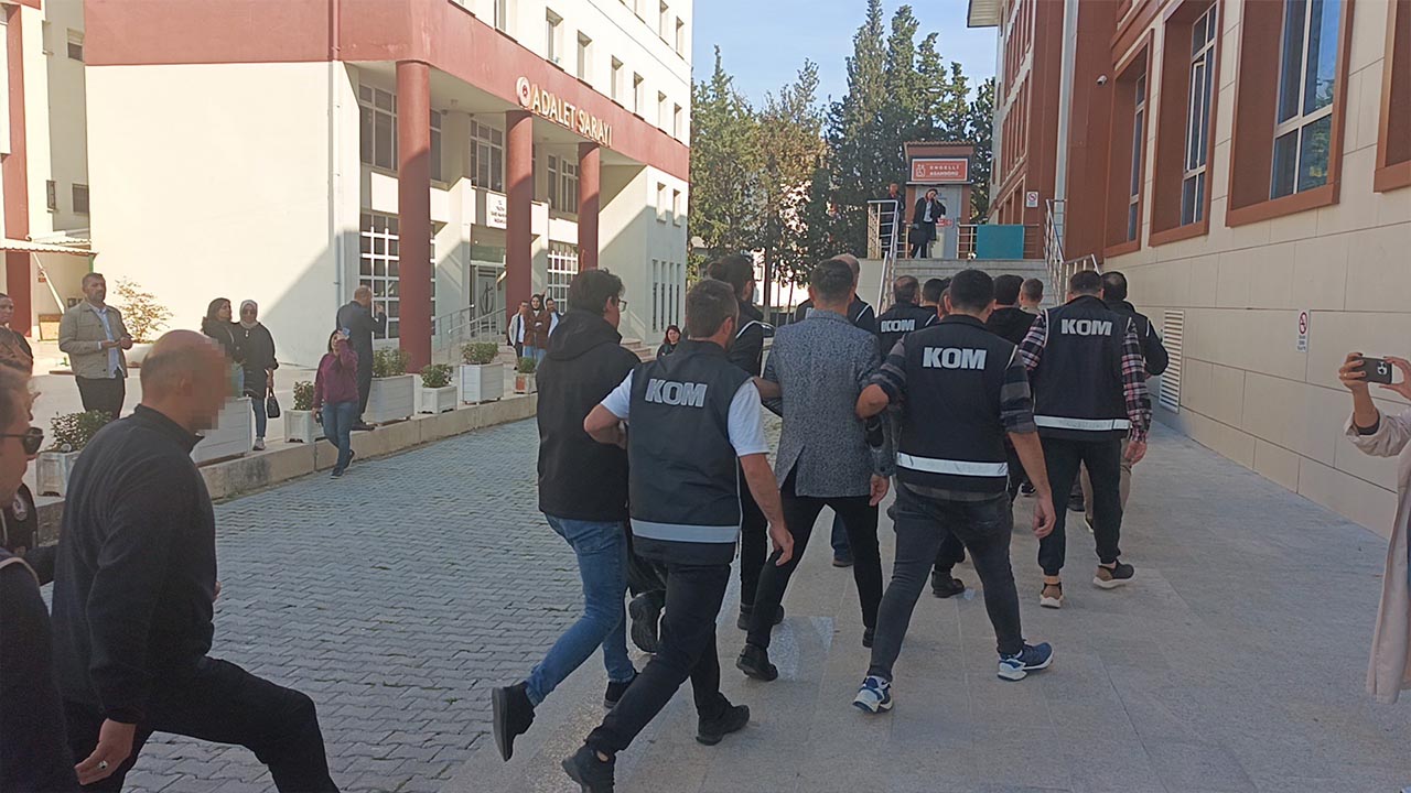 Yalova Il Goc Idaresi 9 Zanli Tutuklandi (2)