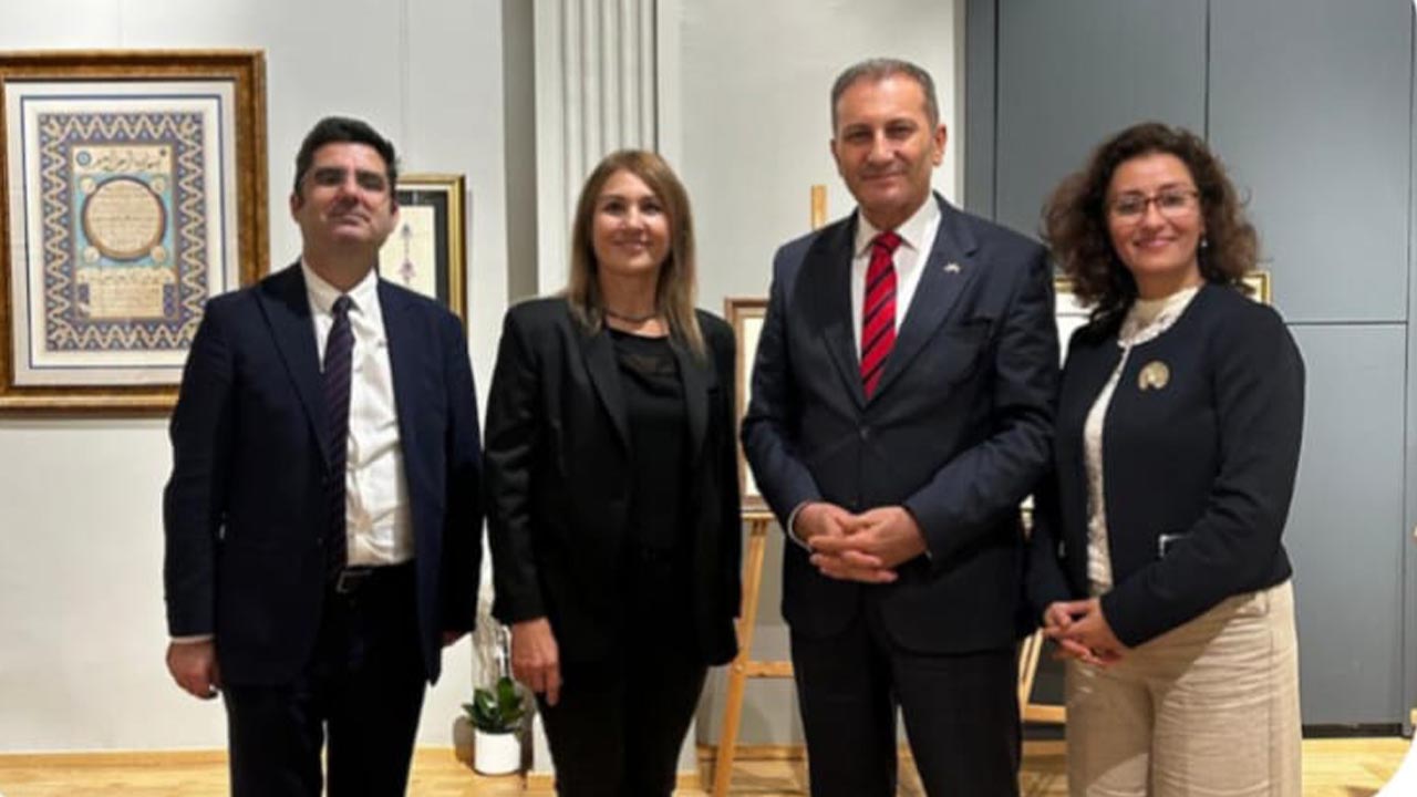 Yalova Istanbul Il Kultur Turizm Mudurluk Tezhip Minyatur Sergi 2