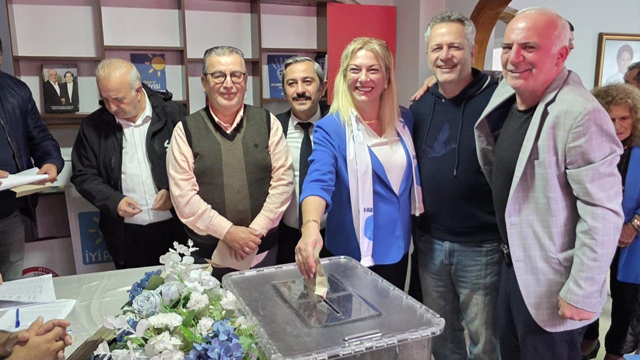 Yalova Iyi Parti Merkez Ilce Baskanlik Kongre (2)