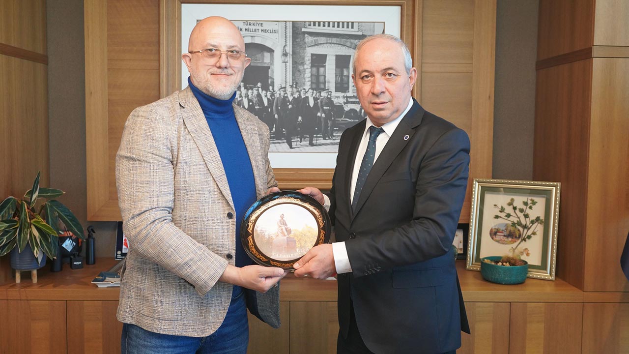 Yalova Rus Askeri Uzman Ressam Ytso Baskan Gorusme (2)