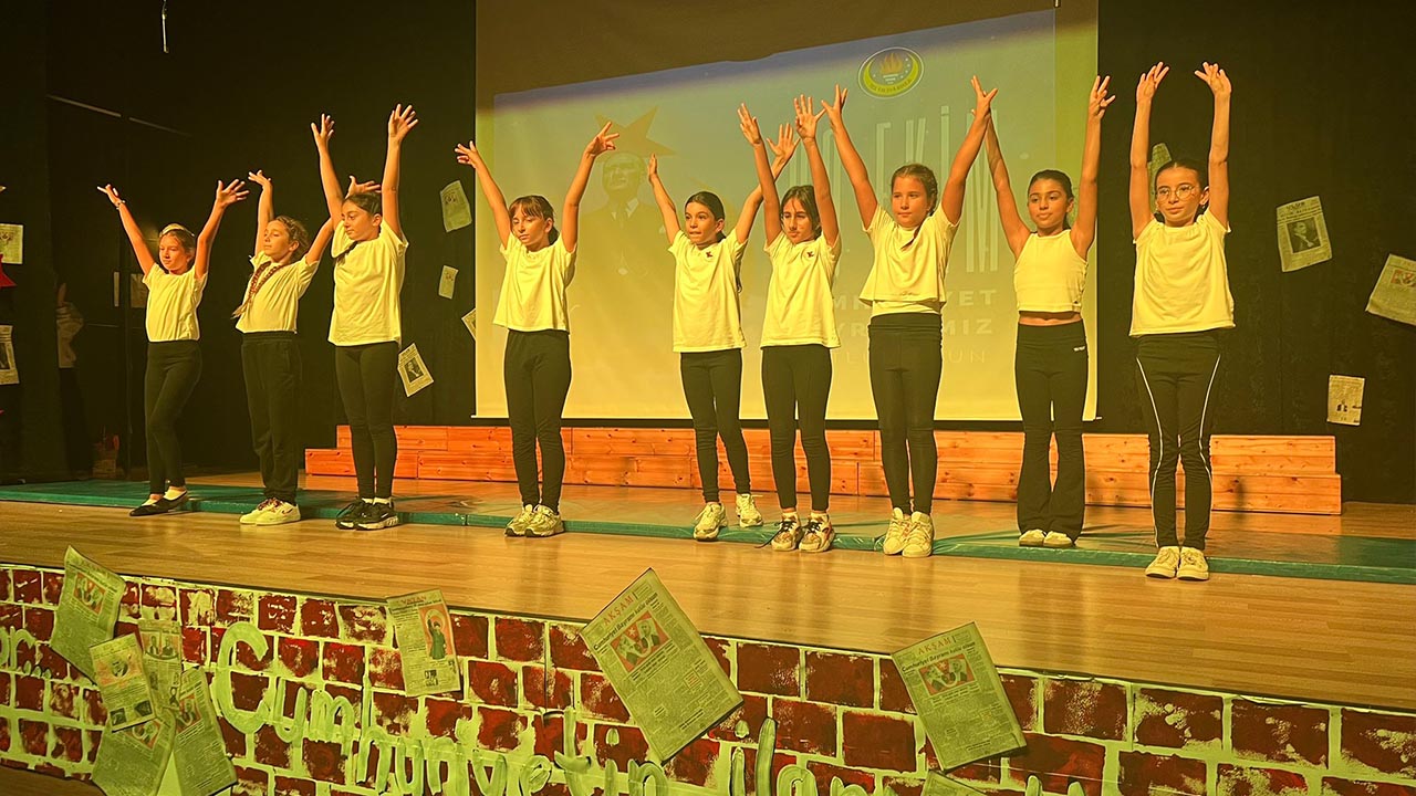 Yalova Ted Kolej Cumhuriyet Bayram Kutlama Program Etkinlik (5)